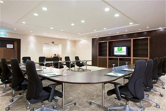 Tuwaiq Meeting Room