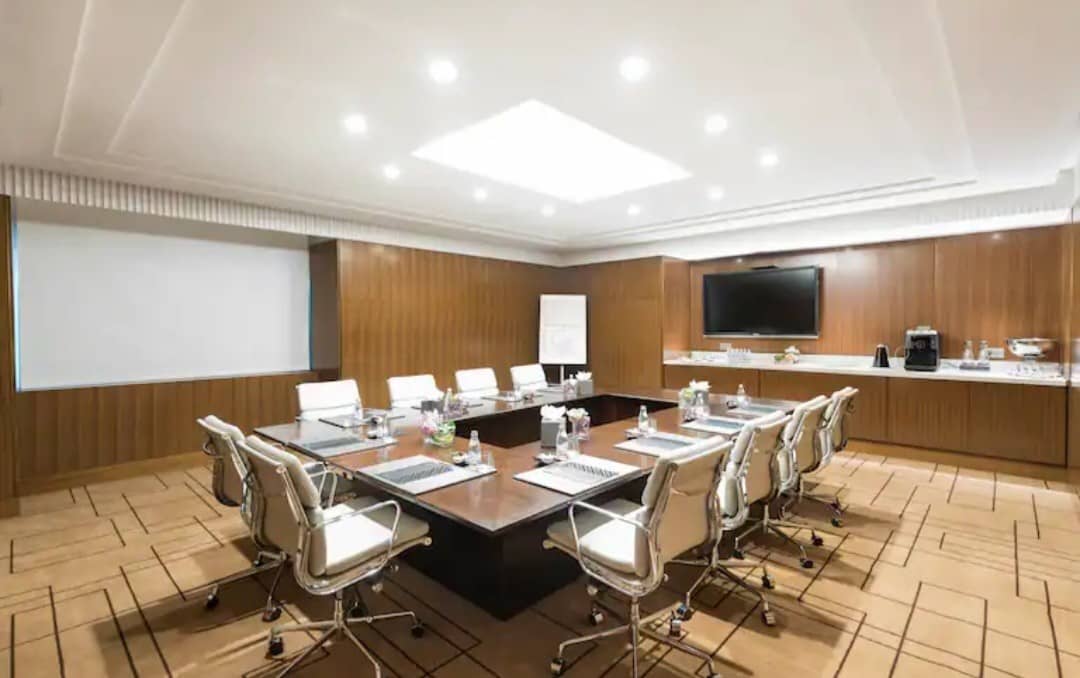 The Hotel Galleria Jeddah, Curio Collection by Hilton