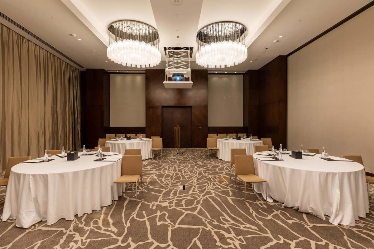 Grand Hyatt Abu Dhabi - Hessa