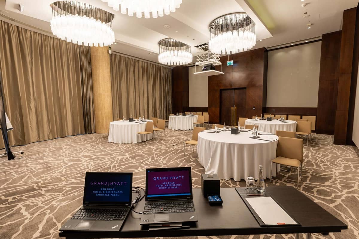 Grand Hyatt Abu Dhabi - Hessa