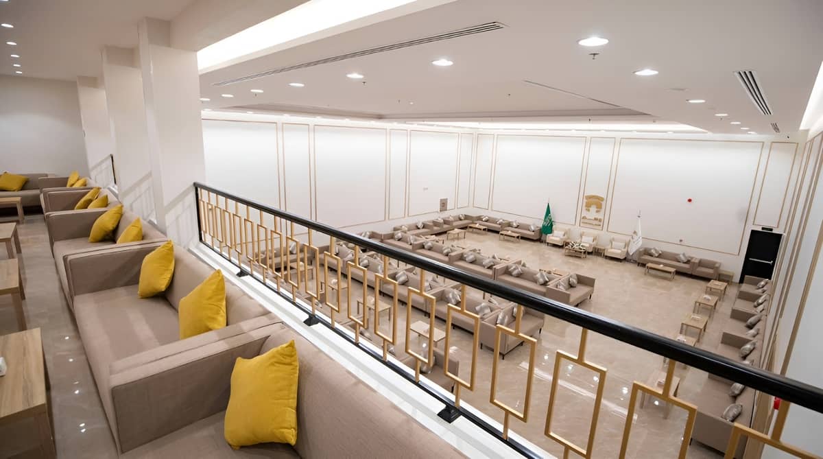 Men Hall