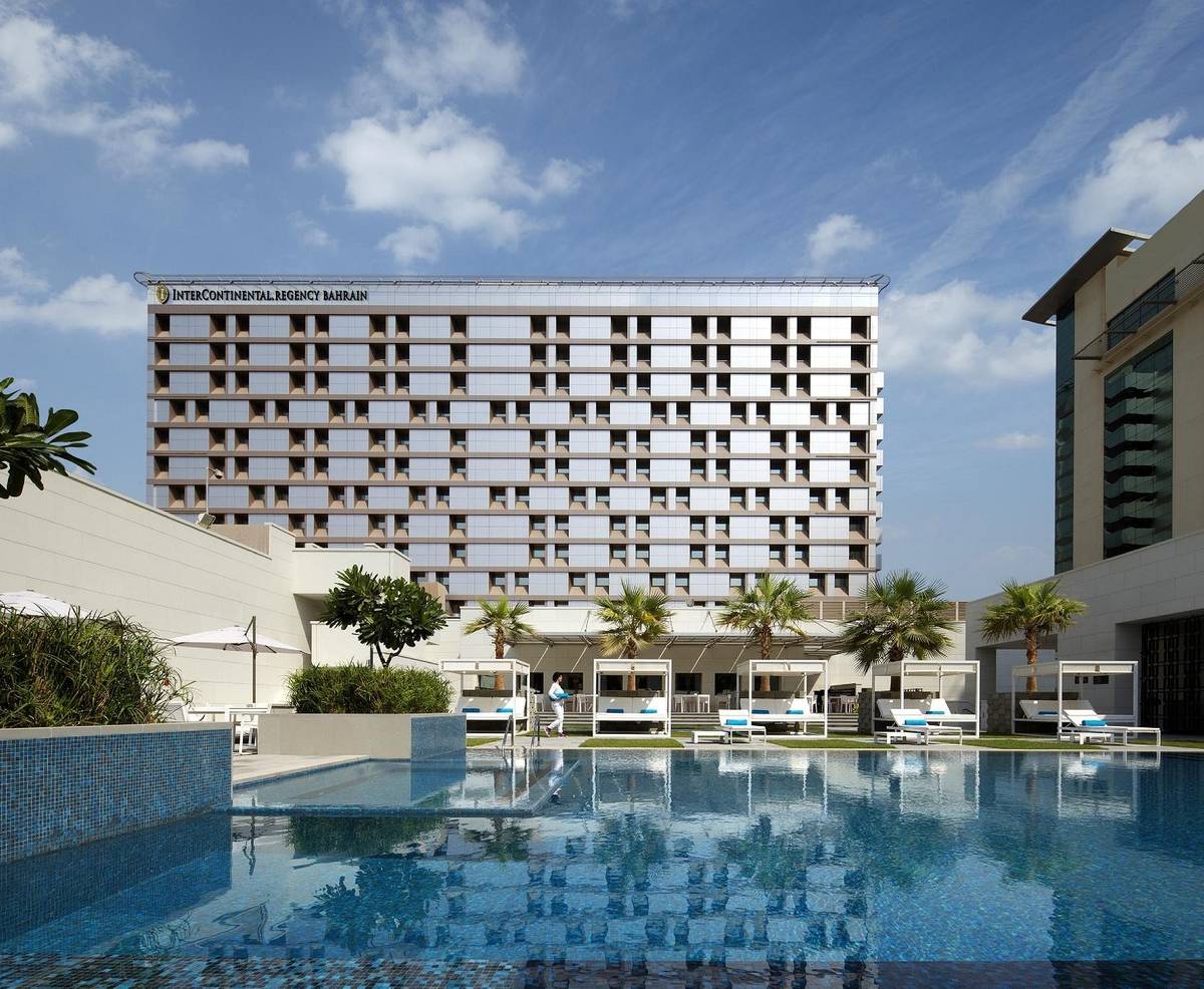 Elements Pool  Lounge   Manama