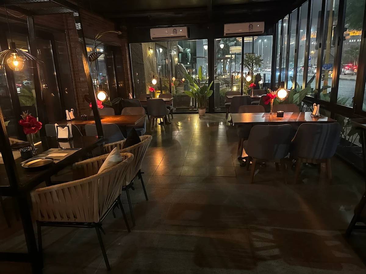 Business Lounge Restaurant Kuwait