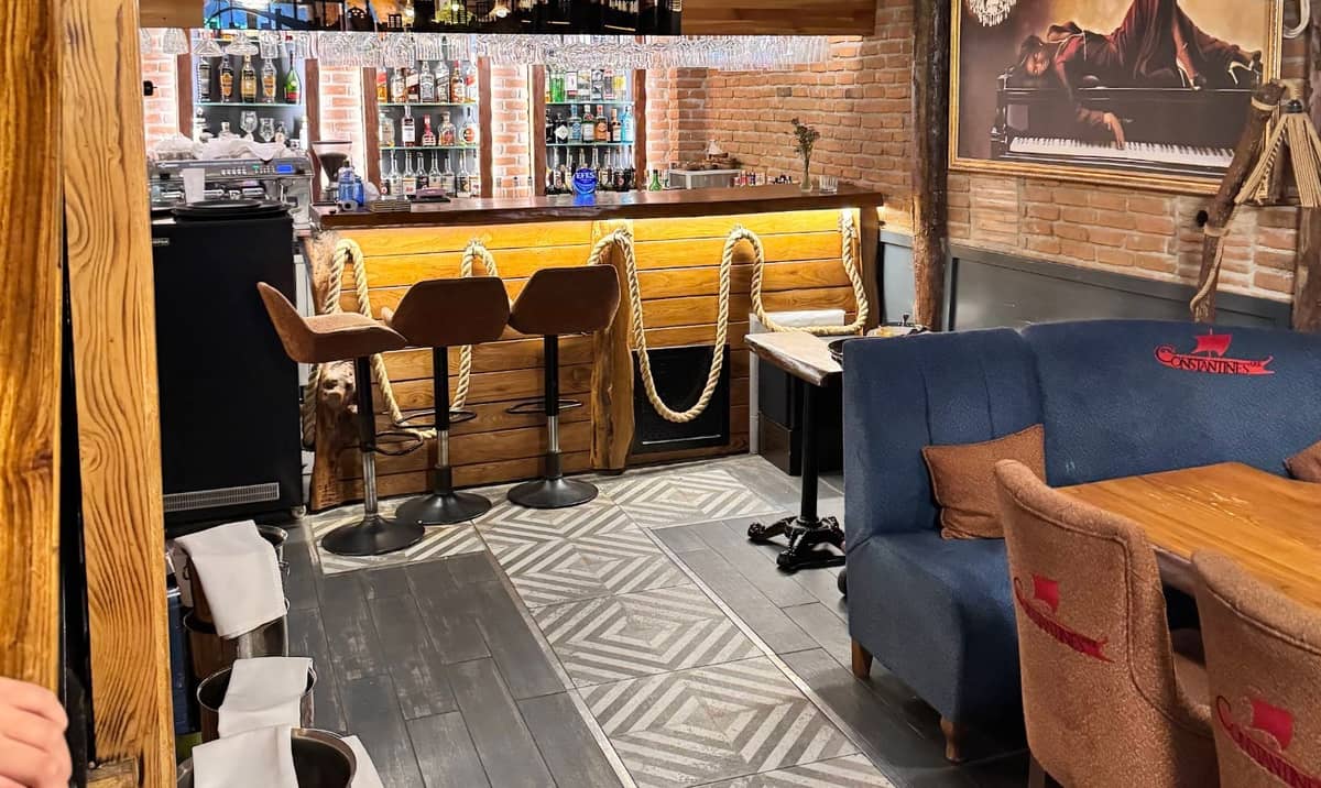 Constantines Ark Restaurant & Cafe