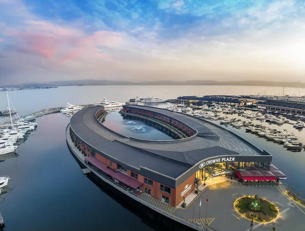 Crowne Plaza Istanbul- Tuzla Viaport Marina