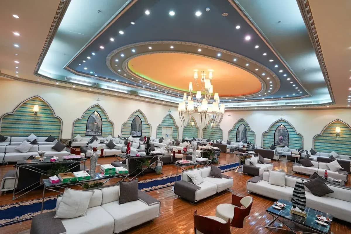 Men's Hall