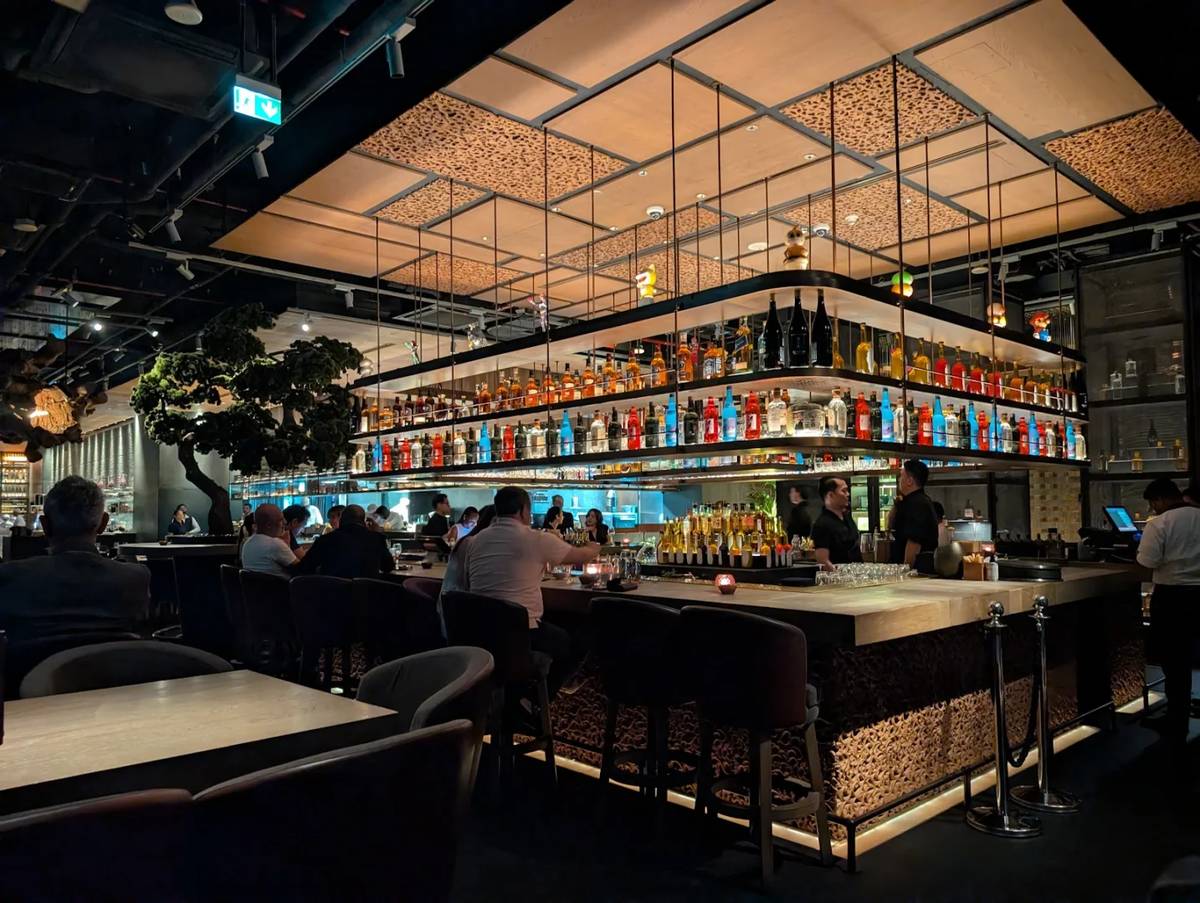 Clap Bar Area