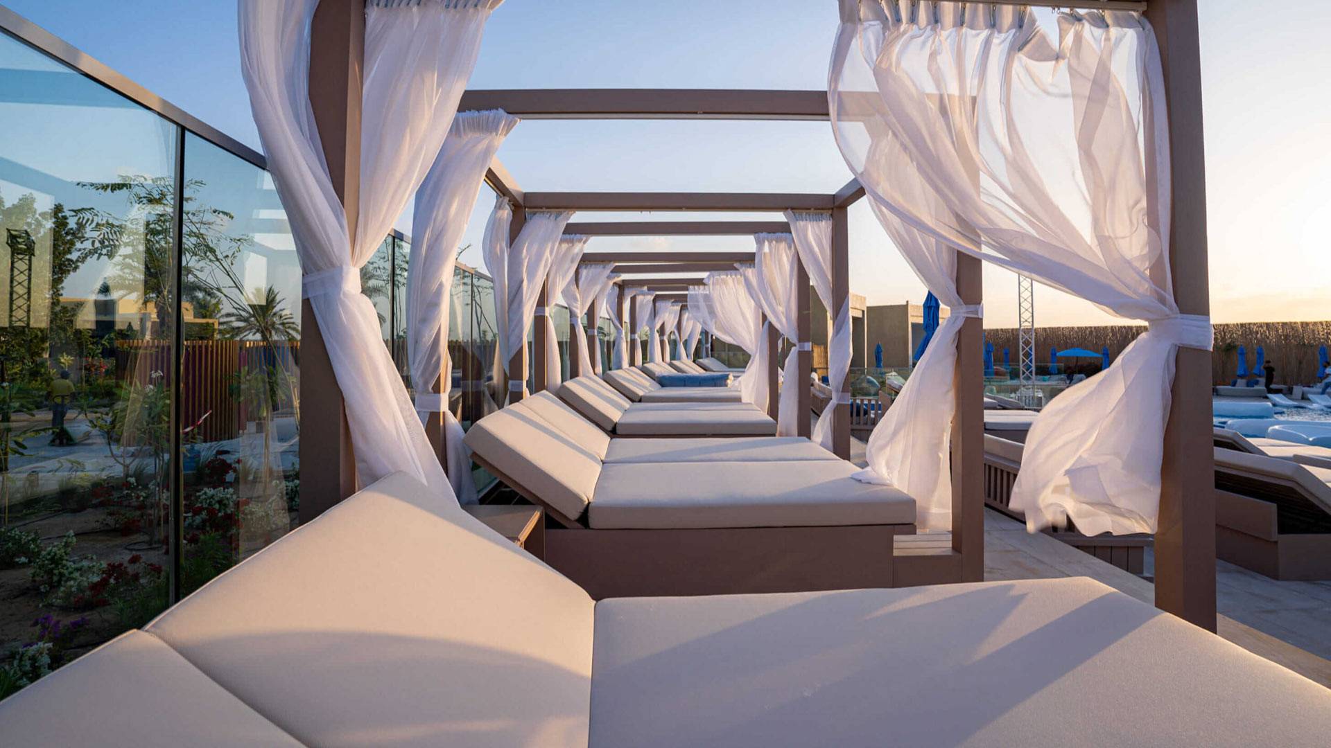 blu oasis dubai club