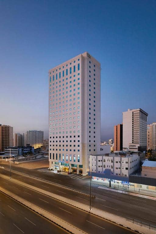 Makarem Al Bait Al Azizia Hotel