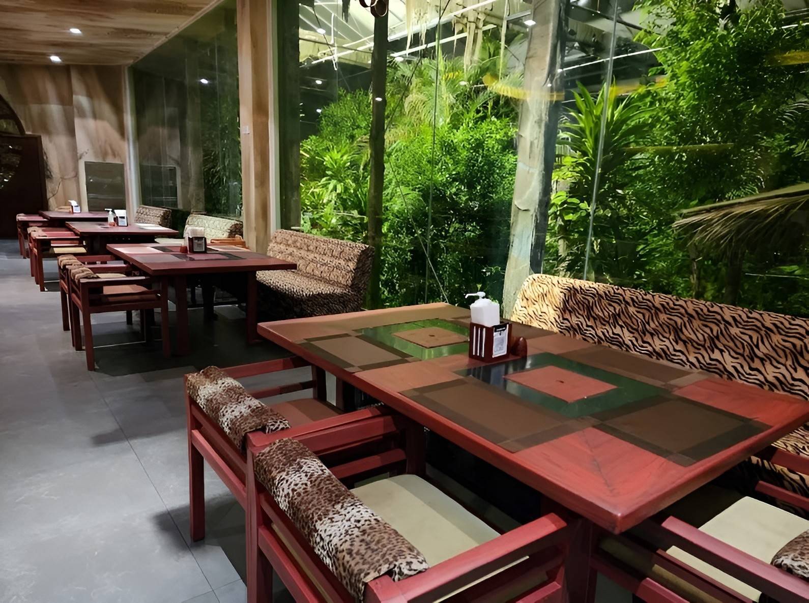 The Jungle Restaurant Muscat