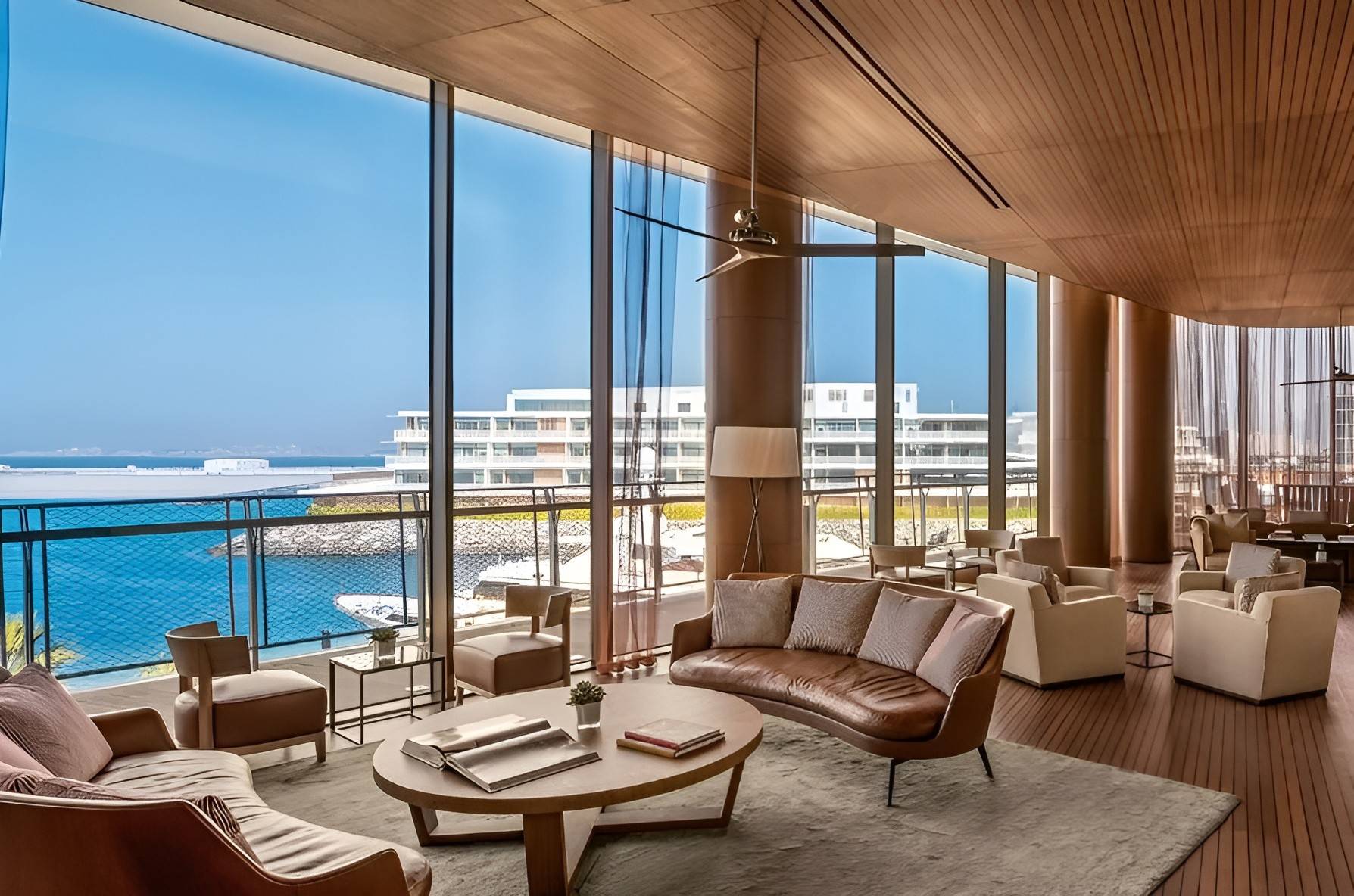 Yacht Club Restaurant Jumeirah 2