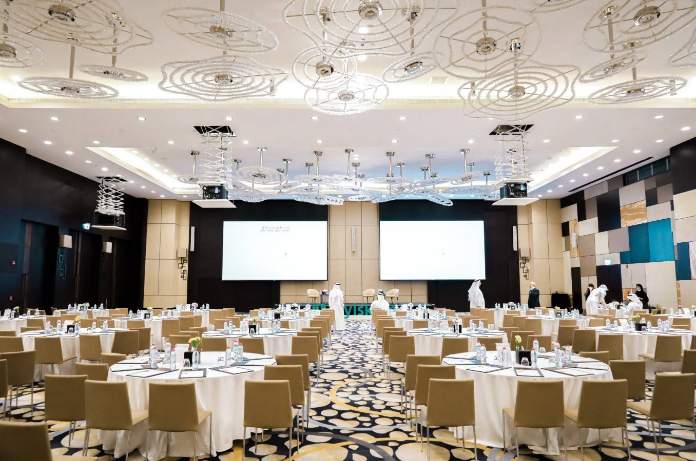 Grand Hyatt Abu Dhabi Hotel & Residences Emirates Pearl