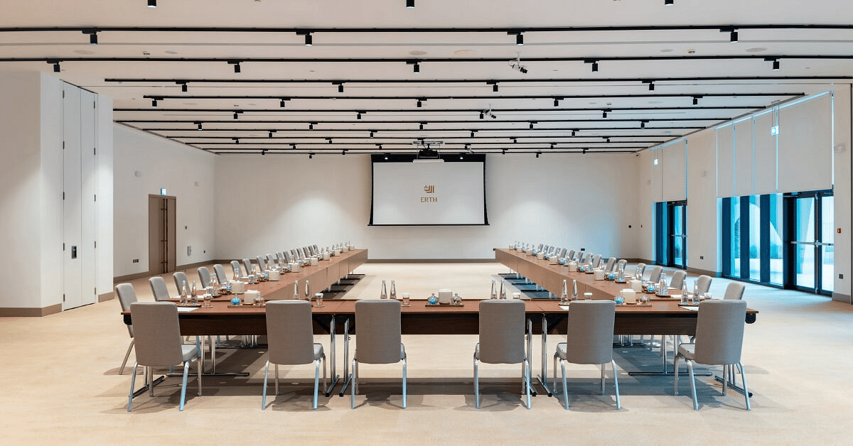 meeting_set_up