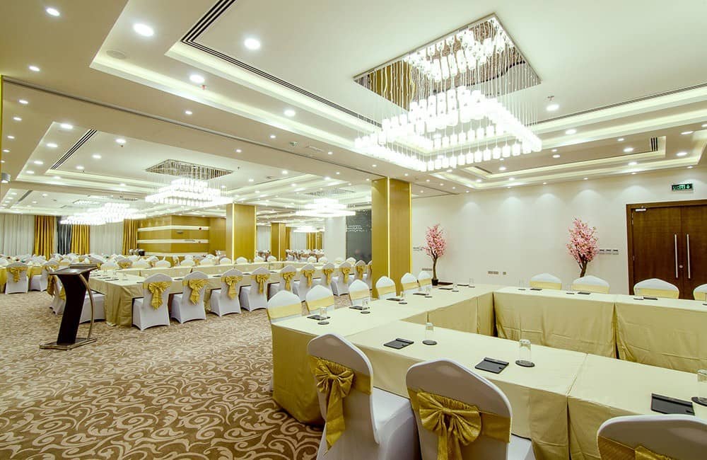 Al Murooj Grand Hotel