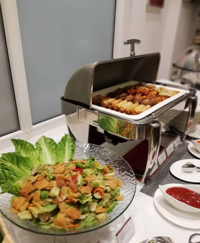 Food & Drinks