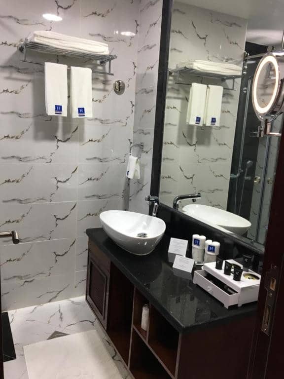 Golden Tulip Headington Ruwi