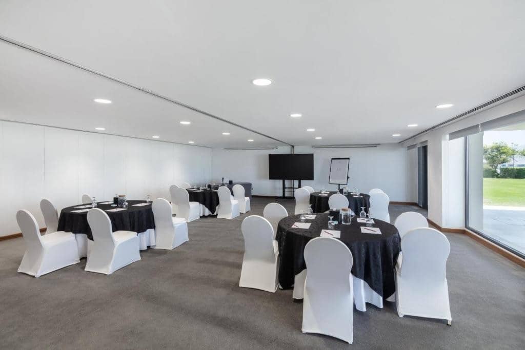 Crowne Plaza Muscat by IHG