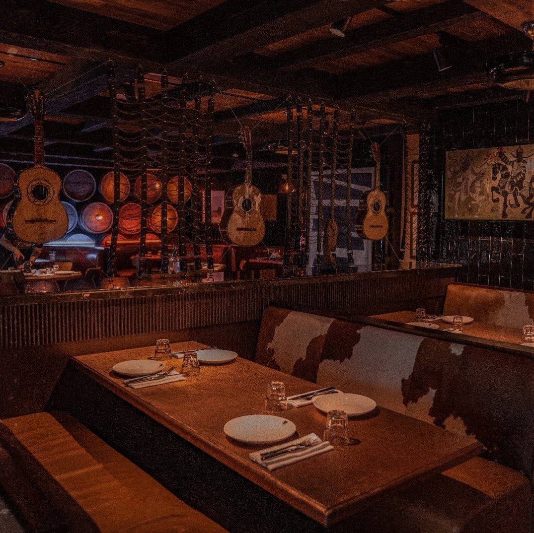 La Bodega Negra