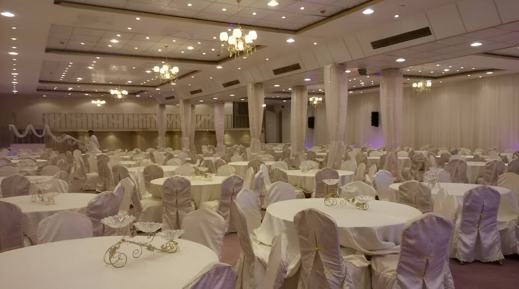 Dana Hall Madinah
