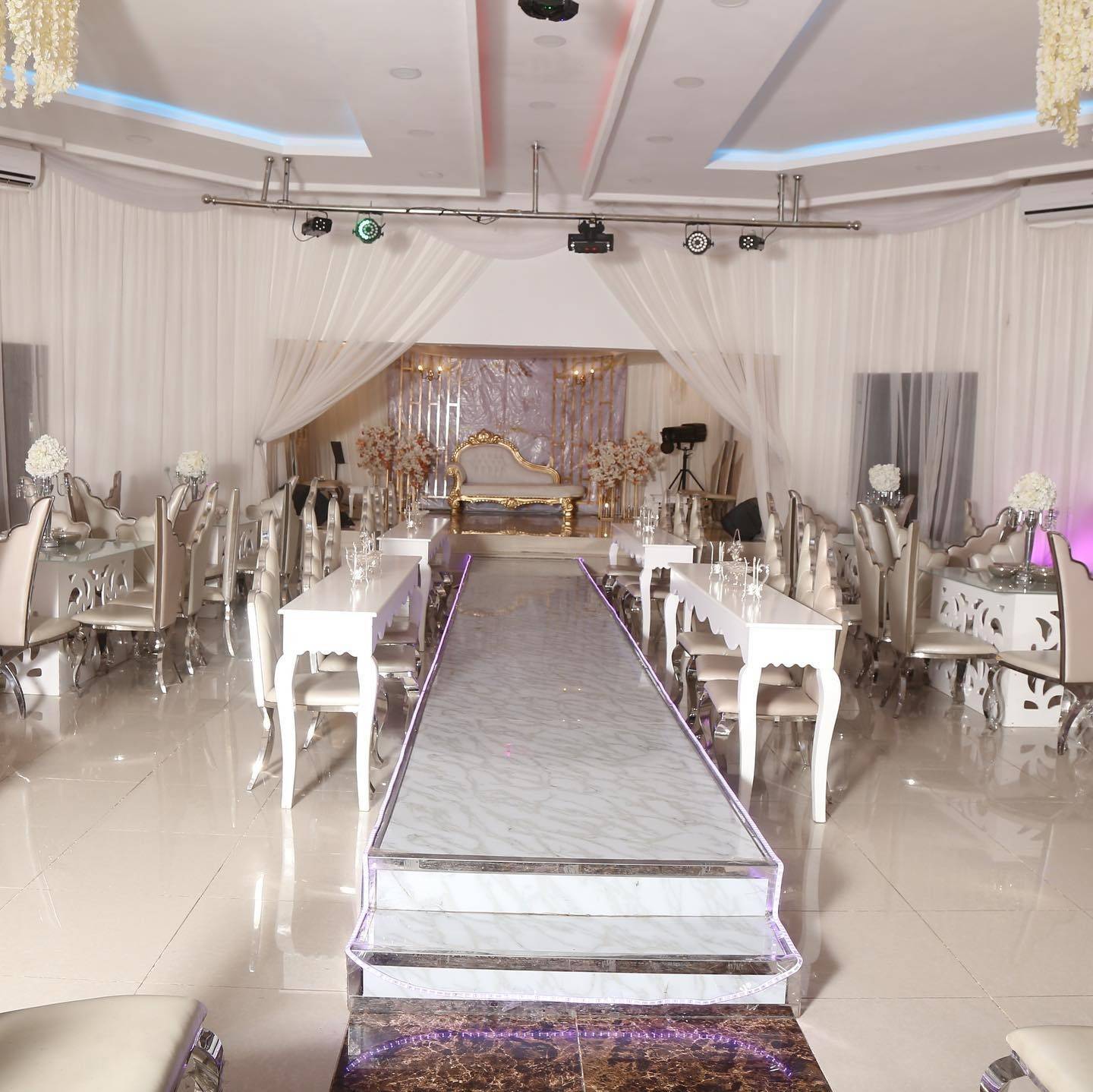 Moon Knight Hall Madinah