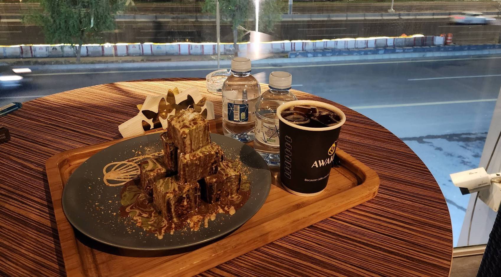 Awaken Cafe Madinah