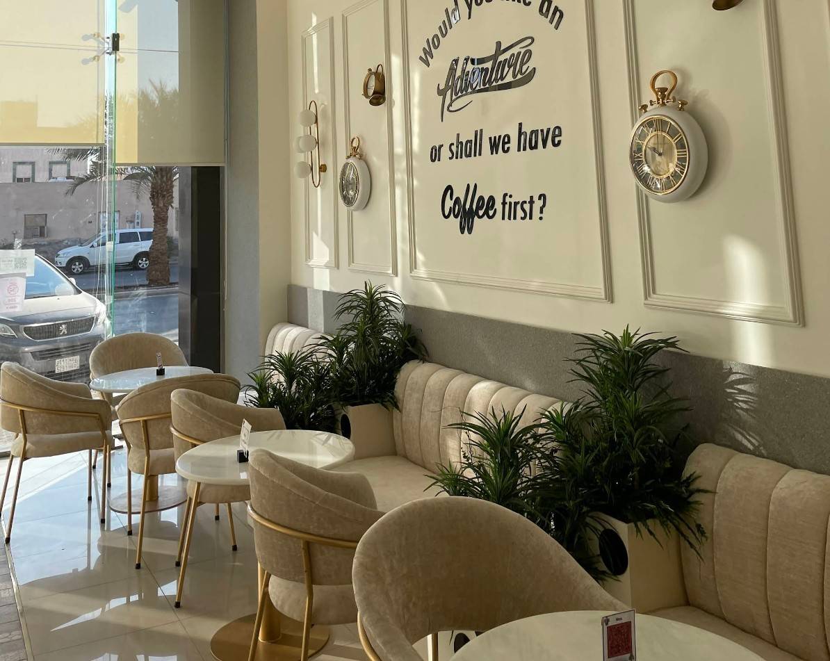 10 O' Clock Cafe