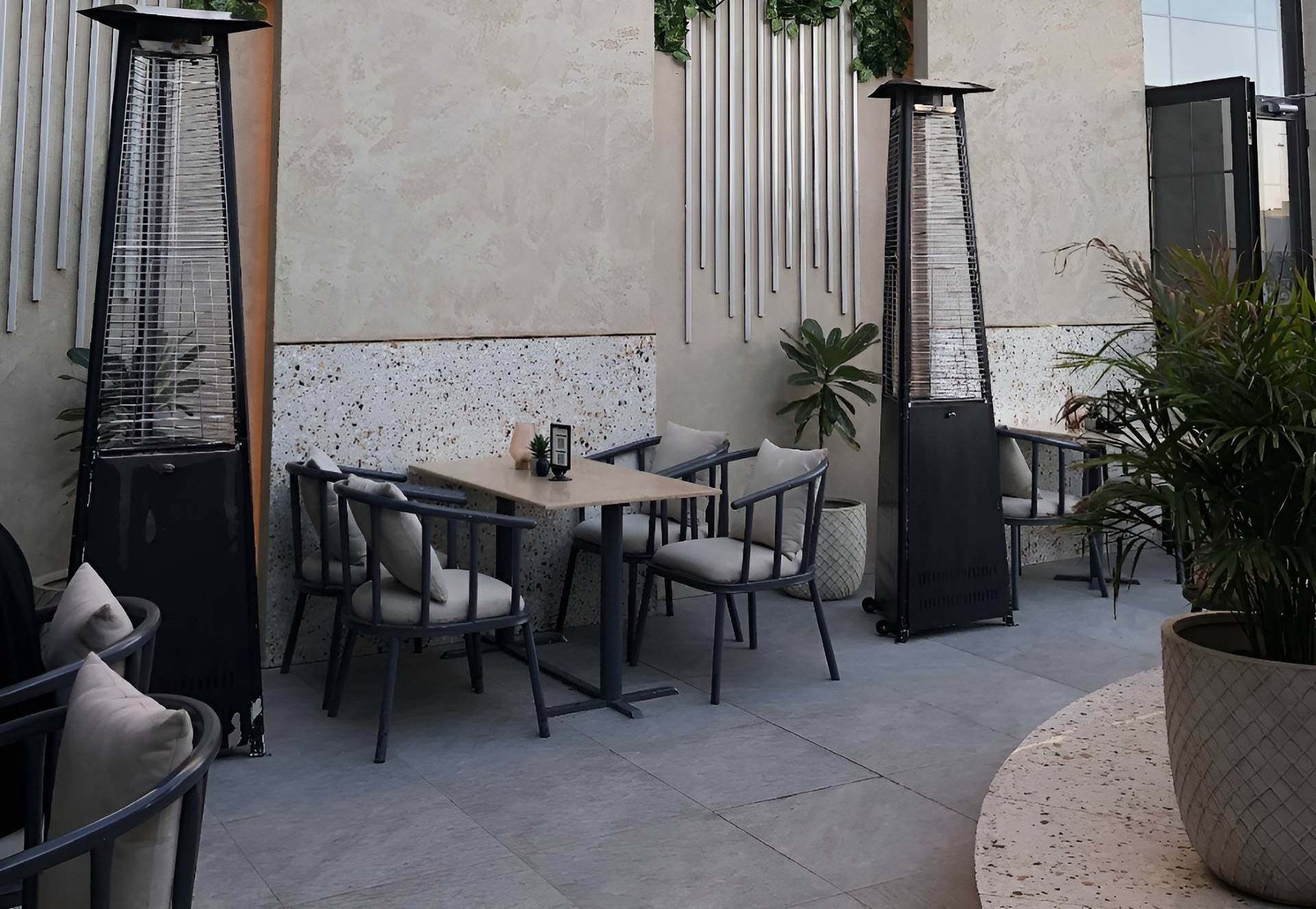 Oregano Cafe And Restaurant Ar Rass