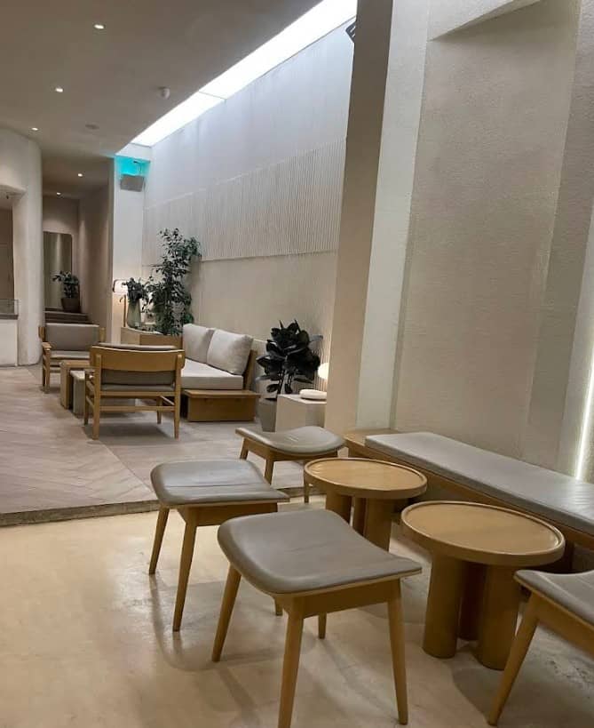 Knock Cafe Al Rakah