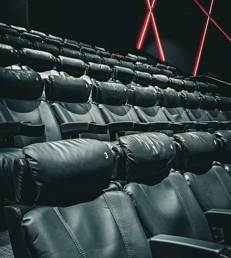 Al Liwan Cinema