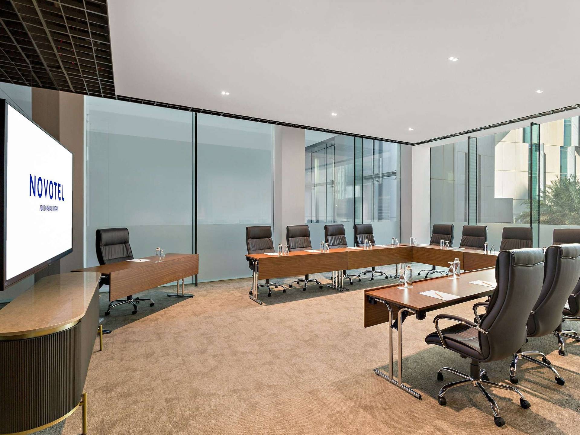 Meeting Rooms