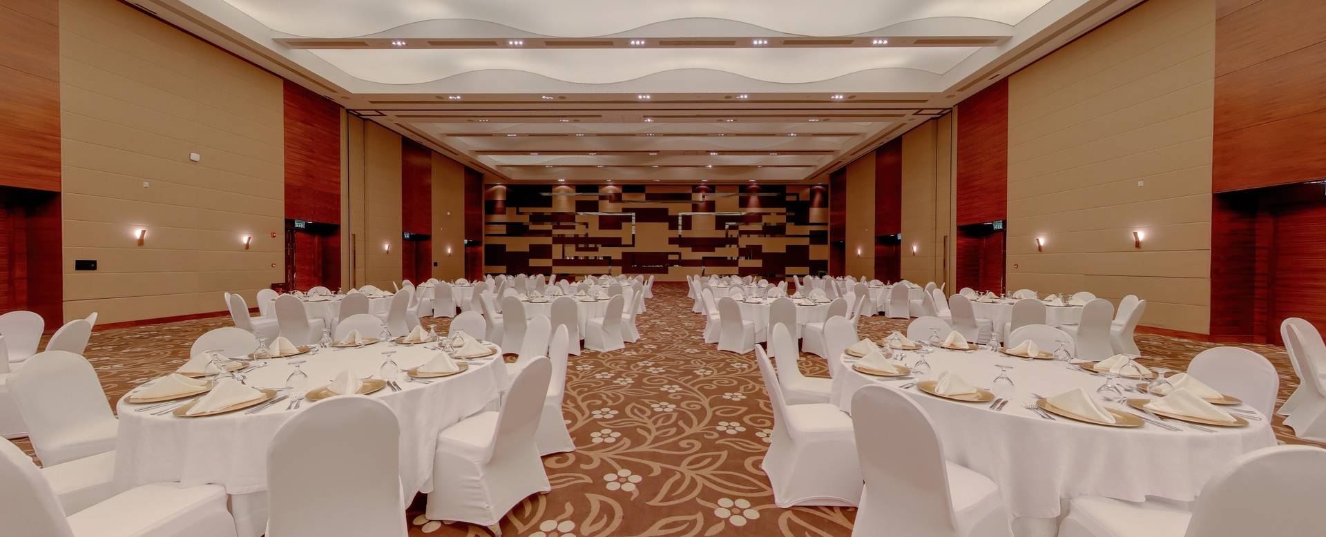 Saqr Ballroom