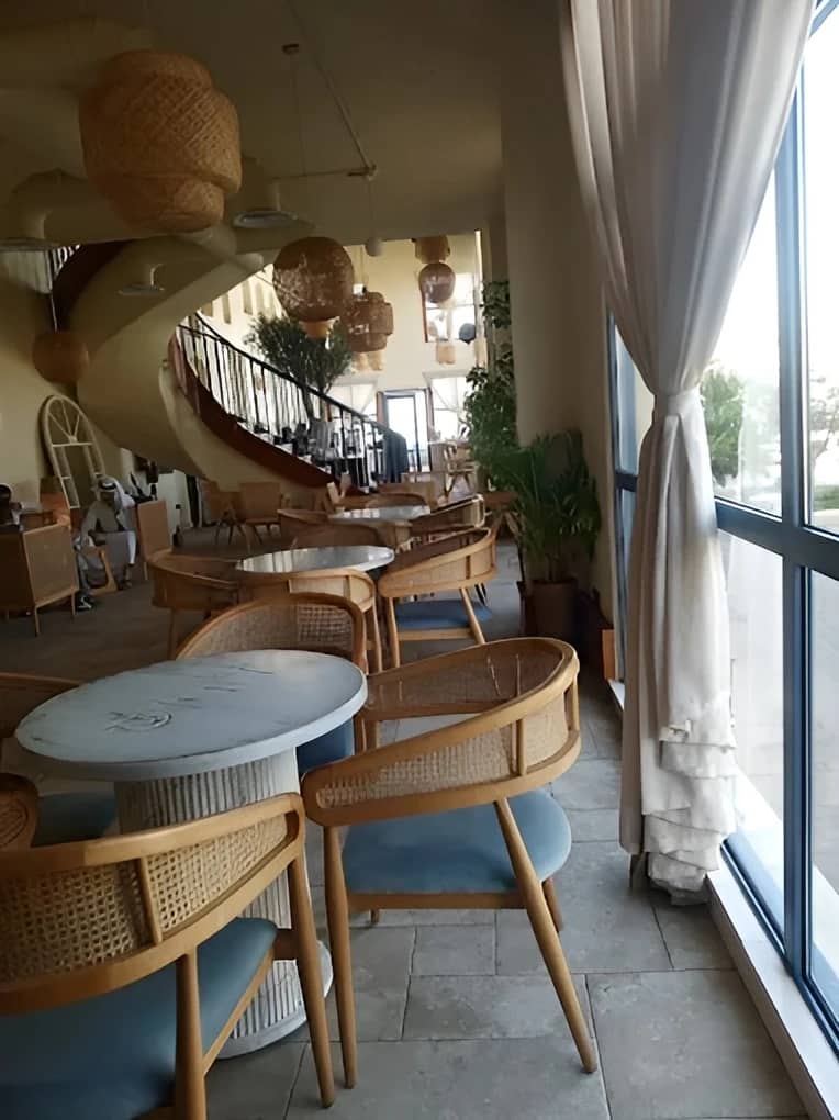 UNIT Cafe Tabuk