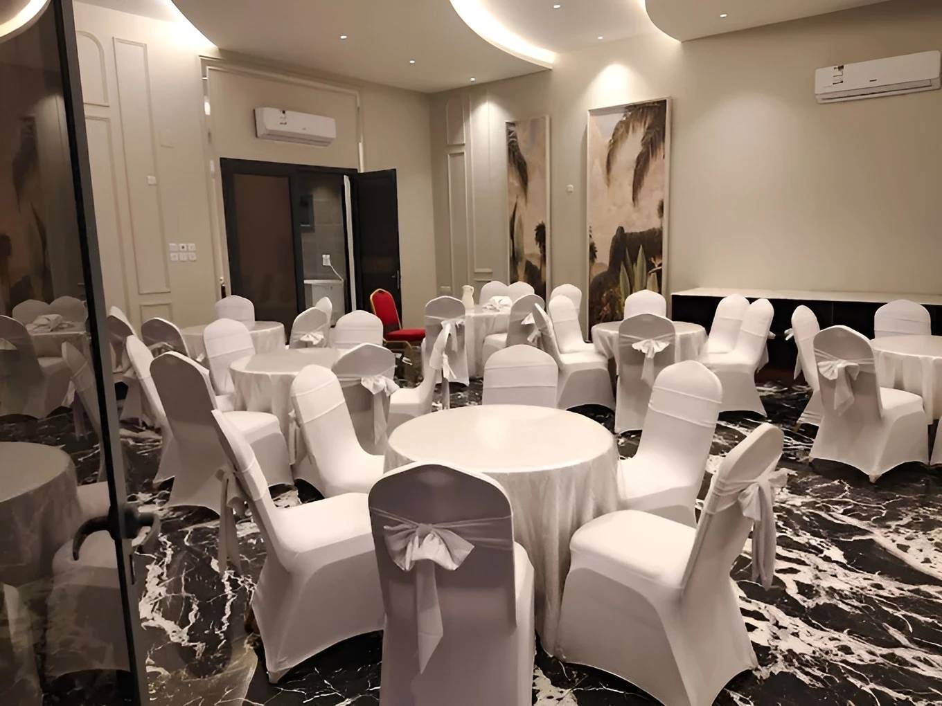 Ravels Chalet & Royal Event Hall, Tabuk