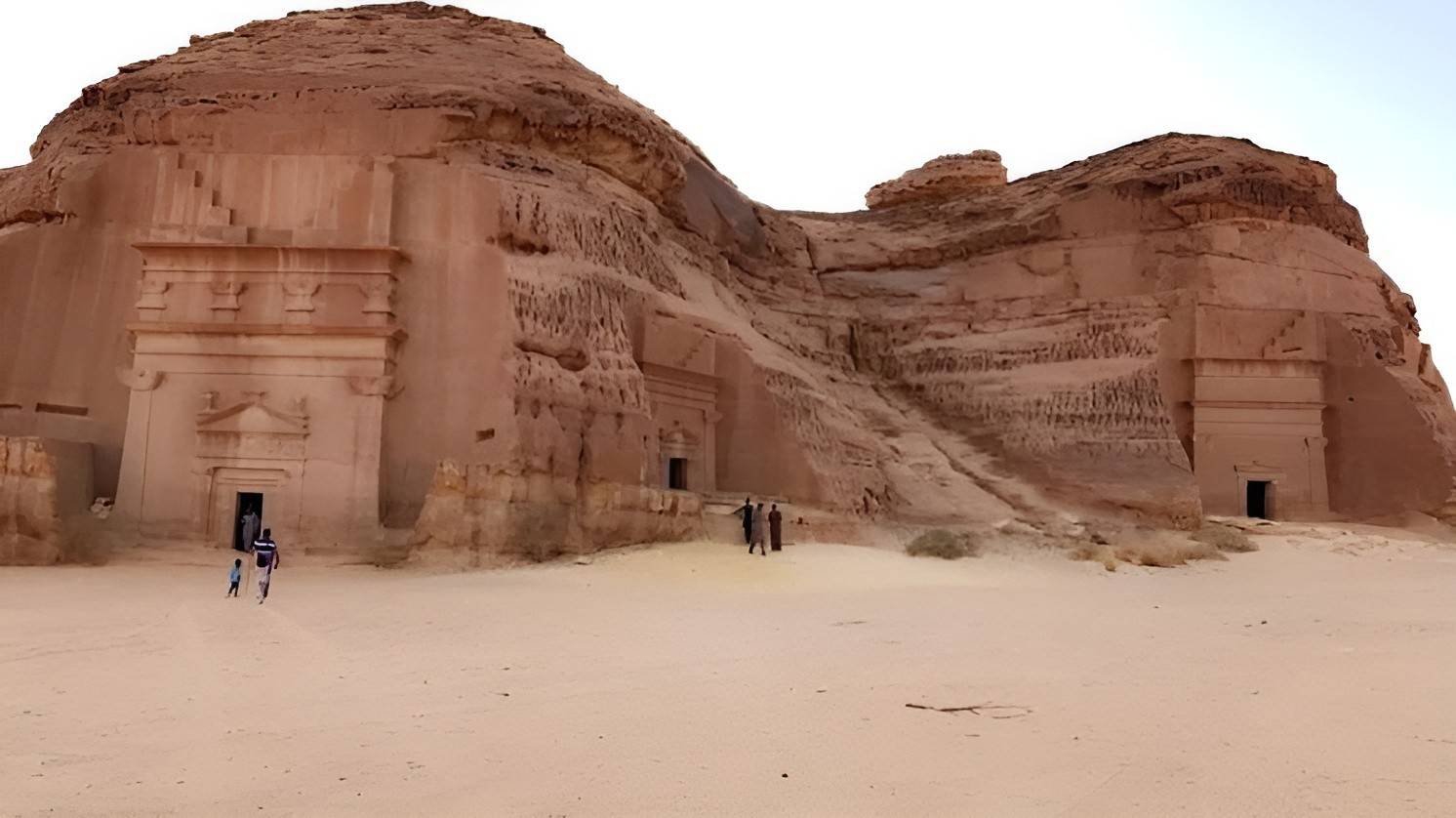 Tabuk Attraction Mud House
