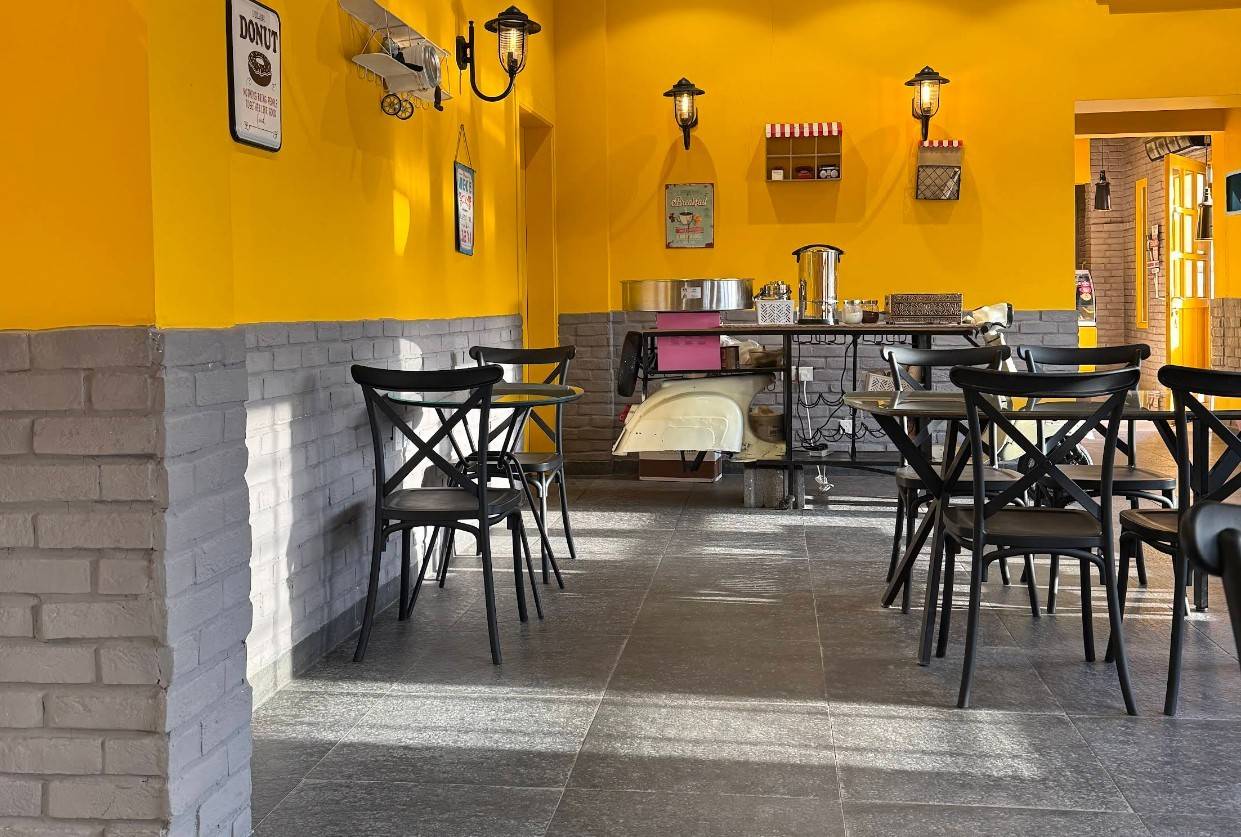 Cups And Cone Cafe Turaif