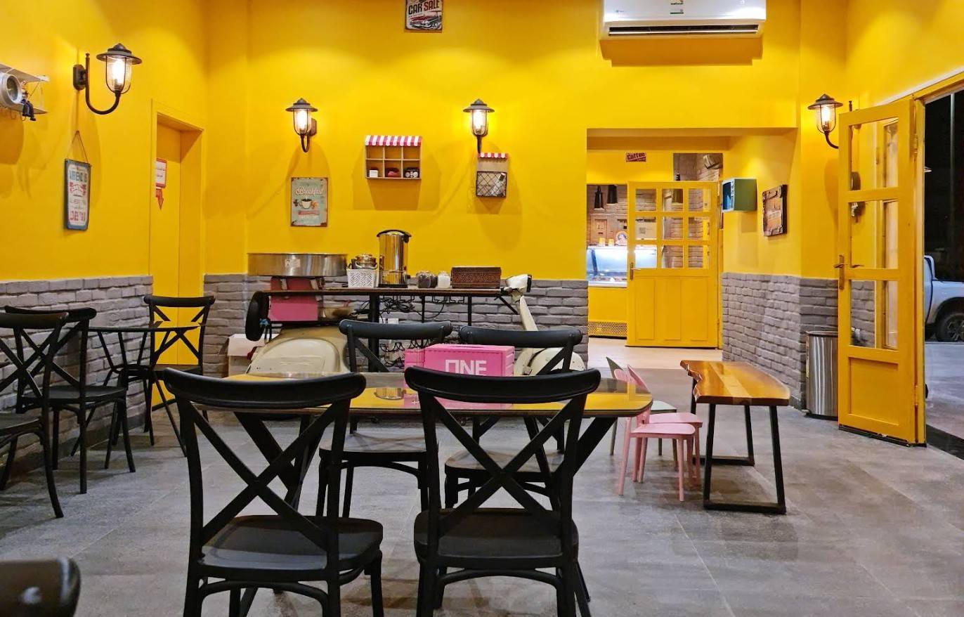 Cups And Cone Cafe Turaif
