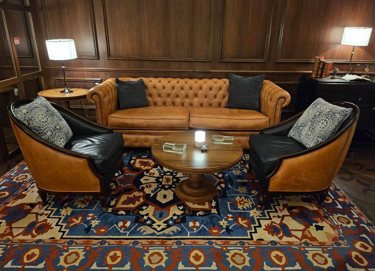 The Cigar Lounge At The Chedi Katara