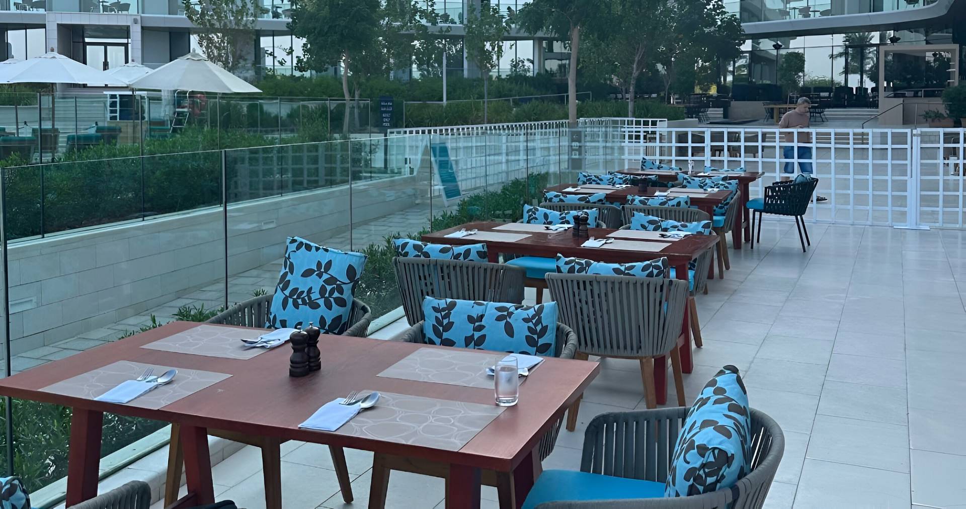 Crema Cafe  Doha