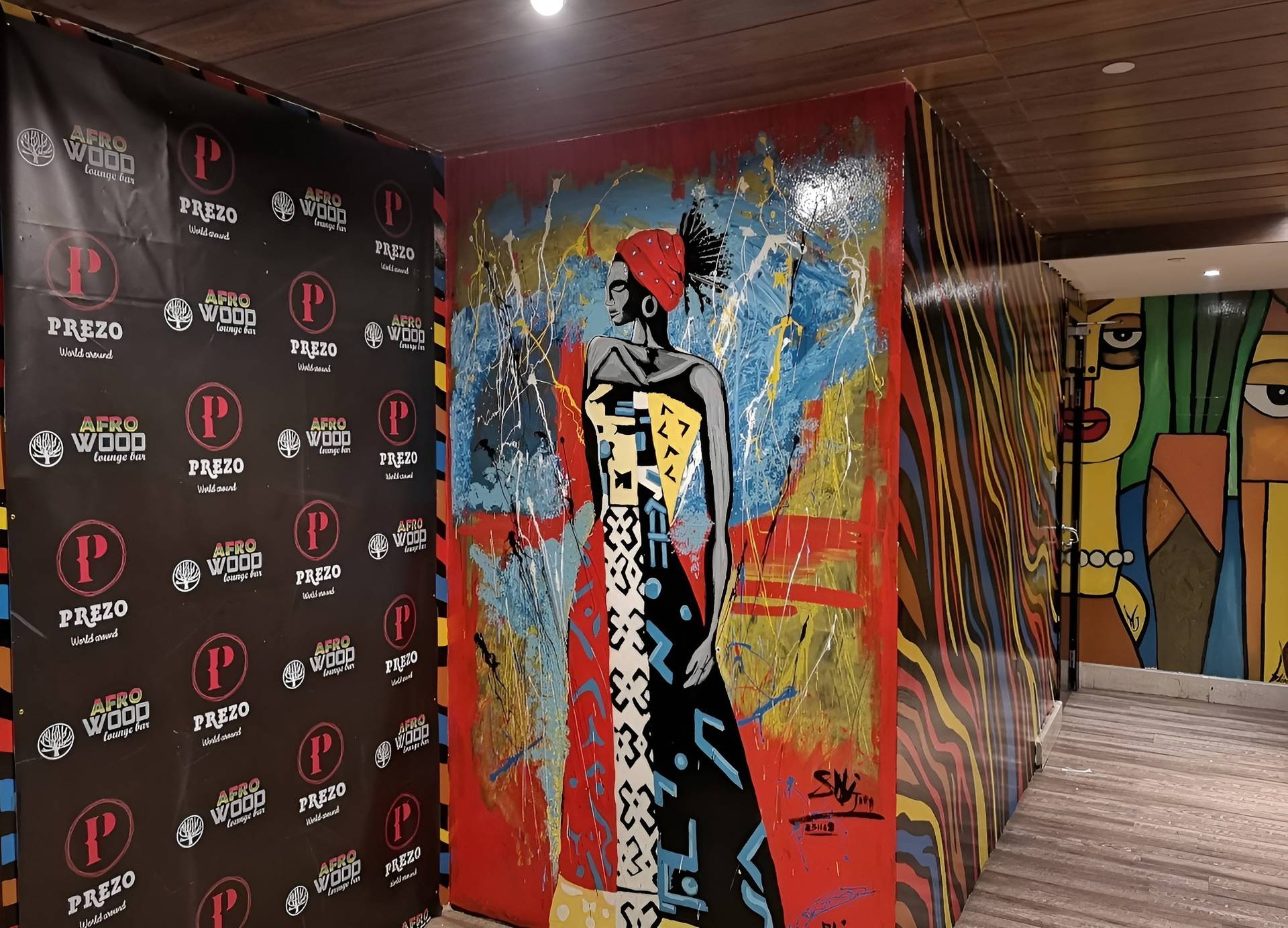 Club Afro Wood Lounge Bar Doha