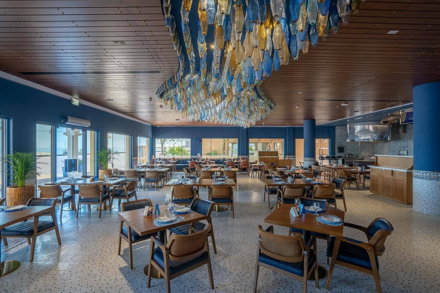 L'wzaar Sea Food Restaurant Doha