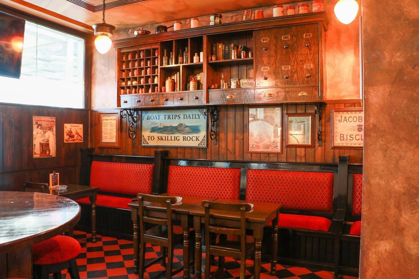 Fiddlers Green Irish Pub Manama