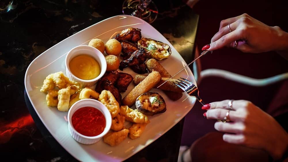 Food & Drinks