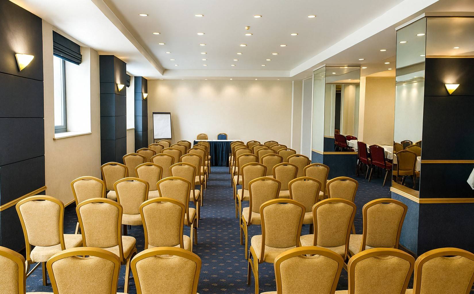 Euro Plaza Hotel