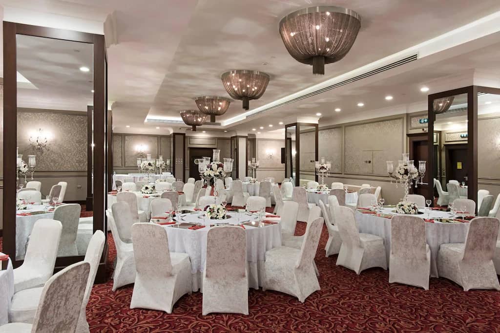 Holiday Inn Istanbul Sisli