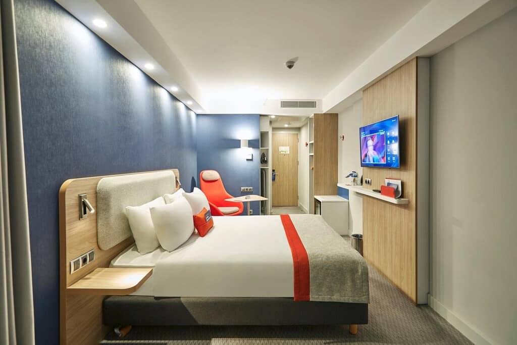 Holiday Inn Express Istanbul  Atakoy Metro