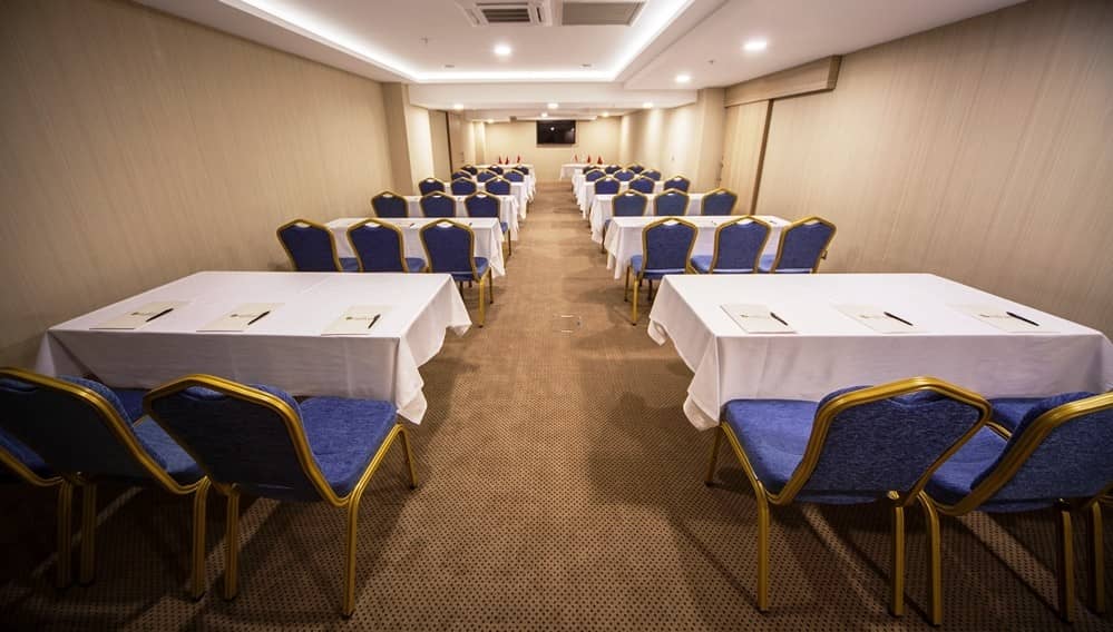 Hotel Golden Way Giyimkent