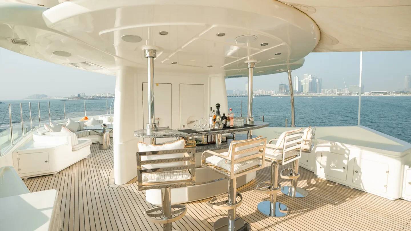 A 2 Behike Yacht Dubai