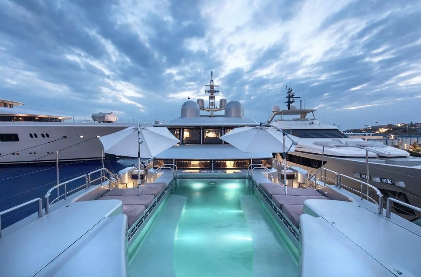 Feadship 164ft Rana Yacht Dubai