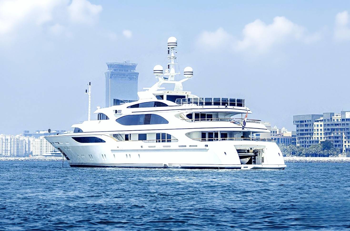 Benetti 200ft Zara Yacht Dubai