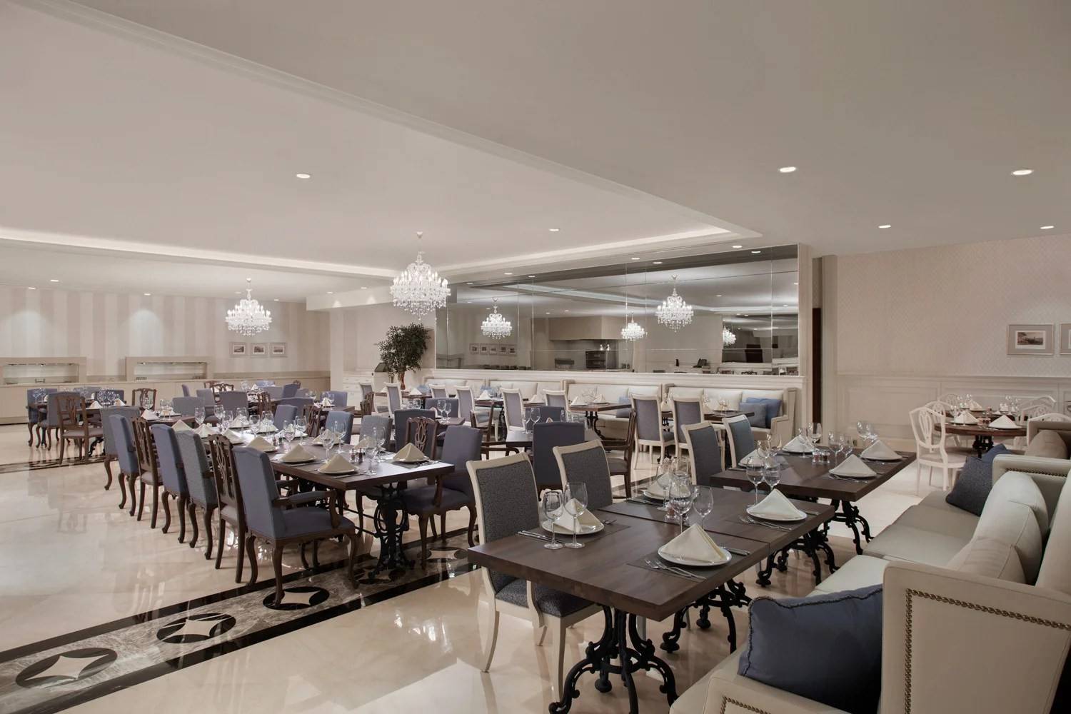 Lazzoni Hotel